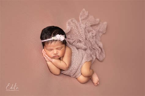 Edita Photography | Maternity photoshoot & baby photoshoot in Pune