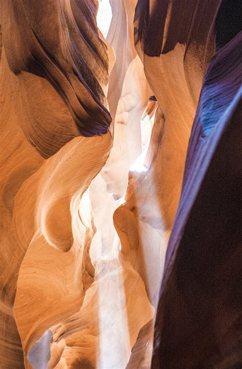 Antelope Canyon at Noon with Overwhelming Sunlight from Above Po Stock ...