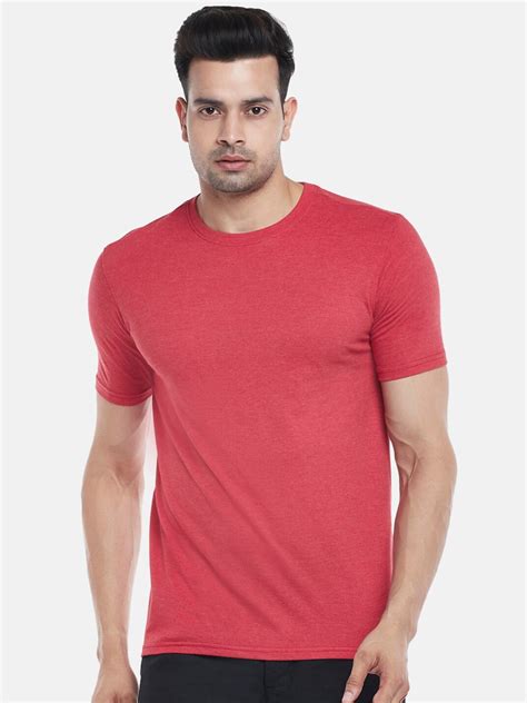 Buy BYFORD By Pantaloons Men Red Solid Outdoor T Shirt - Tshirts for ...