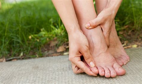 How to Safely Pop a Blister - IF you absolutely must! — LIGHTHOUSE FOOT & ANKLE CENTER