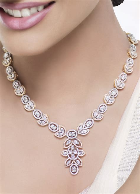 Diamond Necklace For Women - Things you must know - StyleSkier.com