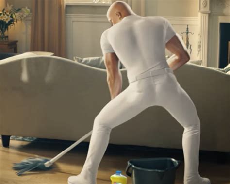 Super Bowl Commercial Review: Mr. Clean's "Cleaner of Your Dreams"