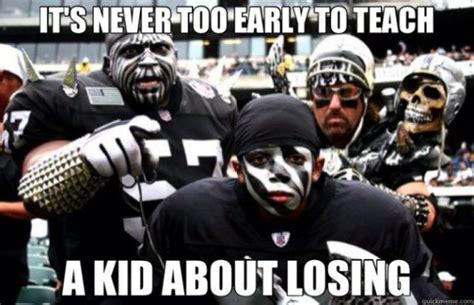 Interesting – theCHIVE | Raiders chiefs, Oakland raiders, Raider nation