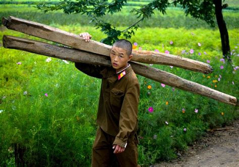 North Korea Calls Seth Rogen-James Franco Film An 'Act Of War' | HuffPost