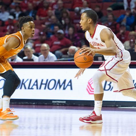 Texas vs. Oklahoma: Score and Twitter Reaction from 2015 Regular Season ...