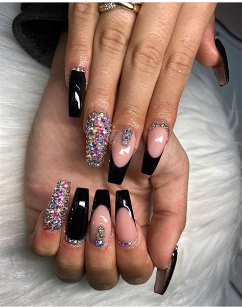 30+ Elegant Black Nail Designs - The Glossychic | Black nail designs, Long acrylic nails, Black ...