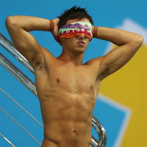 Tom Daley why do you do this to me? | Tom daley, Summer olympics, 2012 ...