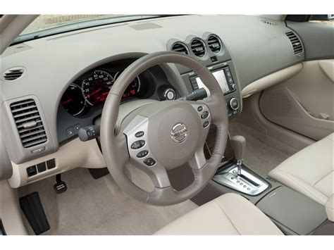 2011 Nissan Altima Hybrid: 24 Interior Photos | U.S. News