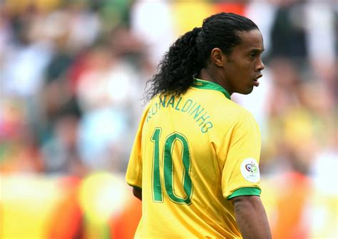 Why Did Ronaldinho Retire? | First Print Football