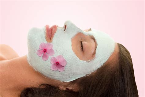 FASHION: Best Face Mask Tips For Sensitive Skin