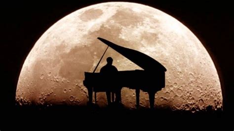 Music by the Moonlight: the Greatest Moon-Inspired Classical Masterpieces