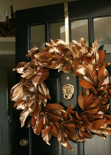 28 Chic Copper Christmas Décor Ideas - DigsDigs