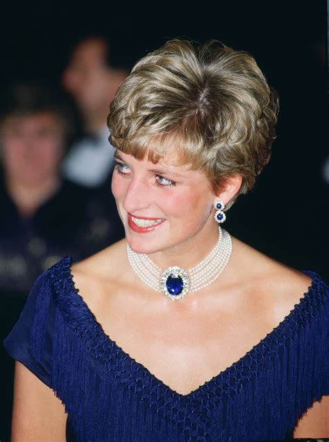 Kate Middleton Paired Princess Diana’s Earrings With a Stunning Blue ...