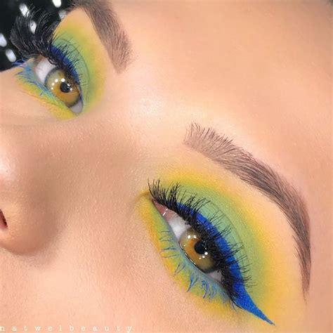 @natwelbeauty completes this colorful eye look with our #EpicWear Liquid Liner in 'Sapphire' 💙 ...