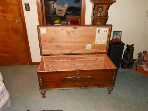 Value Of Vintage Cedar Chest at Michelle Brinton blog