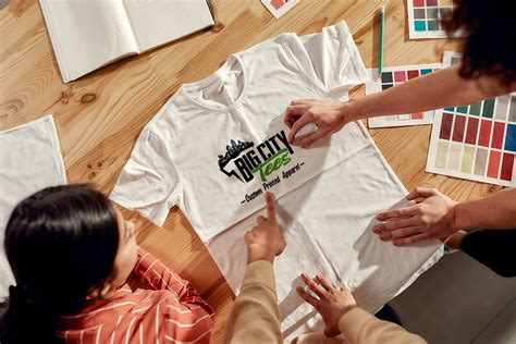 A Complete Guide to Finding the Best Custom T-Shirt Printing Services - BigCitySportswear Blog