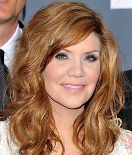 Alison Krauss Height Weight Body Measurements Facts Family Ethnicity ...