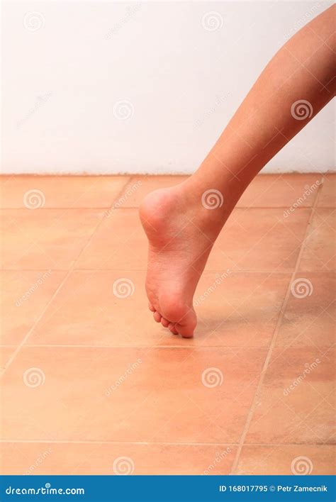 Bare Foot of a Little Girl on Tiptoe Stock Image - Image of body, floor: 168017795