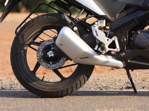 Honda CBR150R: Road Test - ZigWheels