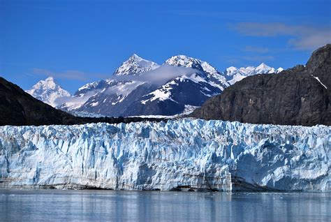 Photo of Margerie Glacier and Mount Fairweather 1