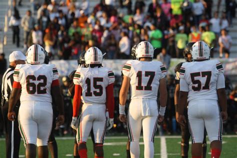 Lawrence North football faces off Warren Central – North Star