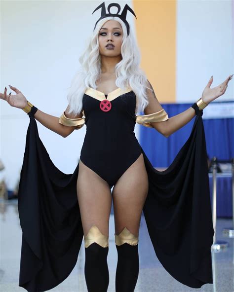 # storm #cosplay #wondercon #marvel #comics #marvelcomics #art #xmen # ...