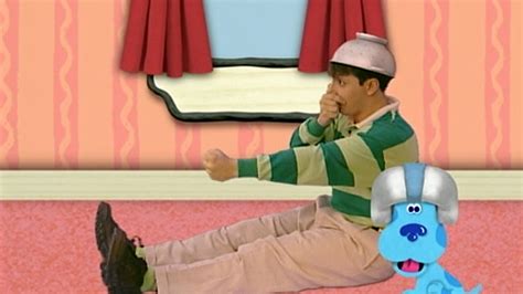 Watch Blue's Clues Season 1 Episode 11: Blue's Clues - Pretend Time – Full show on Paramount Plus