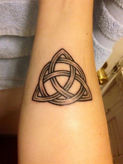 TattooEasily.com - Get Cool Tattoo Design Ideas | Irish tattoos, Irish sister tattoos, Celtic ...