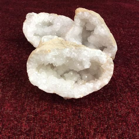 Large quartz geode. Measures approximately 3-4" wide. Each sold separately. | Quartz geode ...