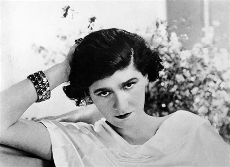 File:Coco Chanel, 1920.jpg - Wikipedia