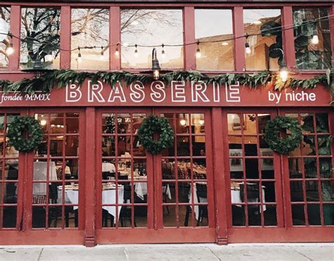 Brasserie Logo – The Newlywed Chefs