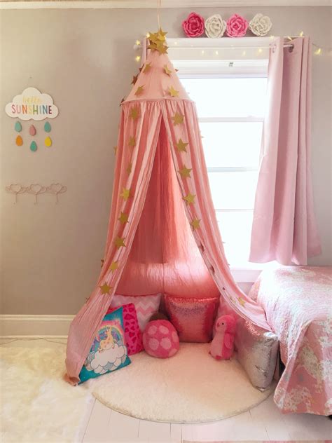 Girls bedroom ideas, cute bedroom, girls room decor, pink bedroom, pink and gray bedroom, white ...
