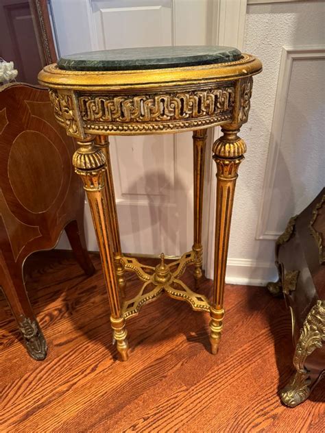 Lot #5 - Beautiful Gold Toned Marble Top Side Table - Adam's Northwest Estate Sales & Auctions