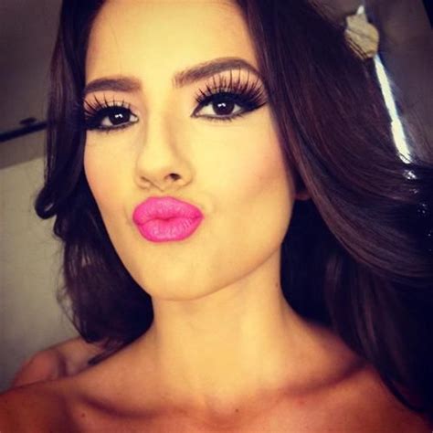 Ginormous lashes & hot pink lips. What I secretly want to do with my makeup everyday :) Eye ...