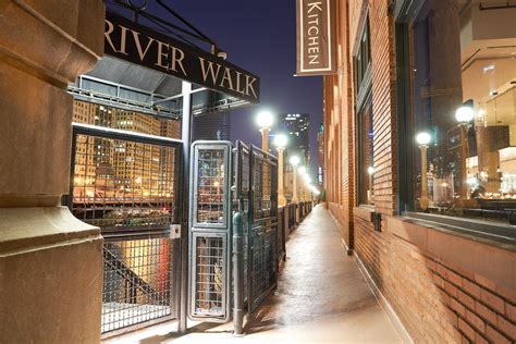 The Chicago Riverwalk Will Have Vendors Year-Round | UrbanMatter