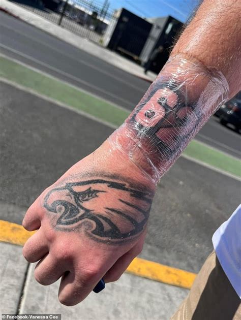 Eagles fan appears to get Jason Kelce's No. 62 TATTOOED on him after ...