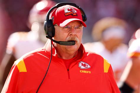 BREAKING: “Condemns KNEELING as unpatriotic”. NFL Coach Andy Reid ...