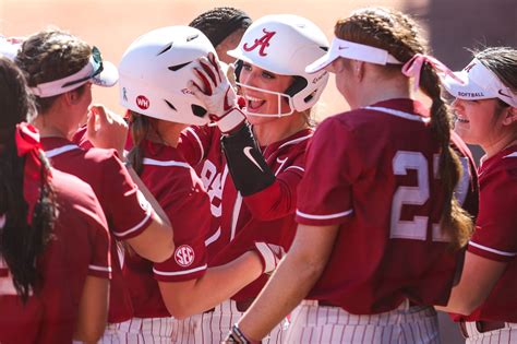 Alabama Crimson Tide Softball Loses Two of Three to LSU Tigers - Roll ...