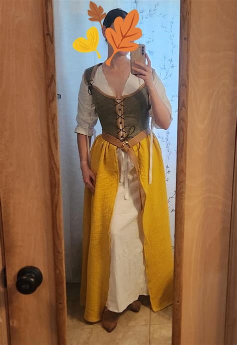 Completed Ren Fest outfit! : r/sewing