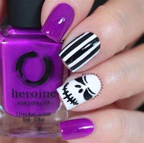 Halloween Nail Art - Touch Me Not | heroine.nyc Holloween Nails, Cute Halloween Nails, Halloween ...