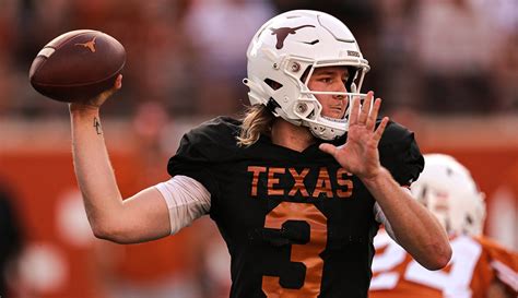 Texas Longhorns Top 10 Players: College Football Preview 2022 - VCP ...