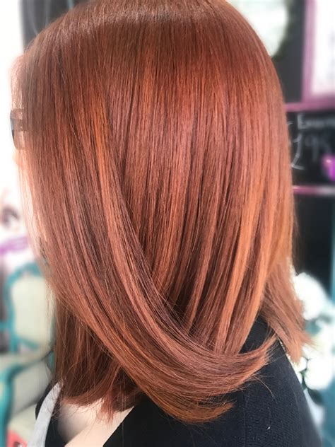Copper hair using Schwarzkopf Igora Royal 7-77 | Medium hair styles, Hair dye colors, Strawberry ...