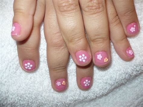 Cute Little Girl Nail Art | Nail Art Ideas