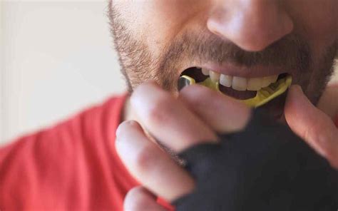 How Are Mouthguards Supposed to Fit? Mouth Guard Fitting Guide