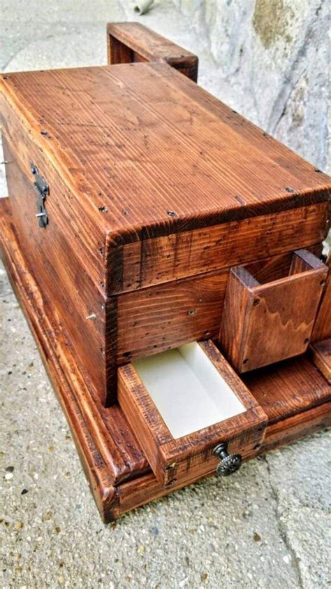 Hidden compartment jewelry box – Secret Stashing | Wood jewelry box, Wooden box designs, Secret ...