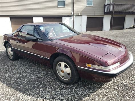 1990 Buick Reatta Coupe Red FWD Automatic - Classic Buick Reatta 1990 ...