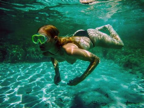 Pin by Steveilad . on Underwater People | Underwater images, Pool float ...