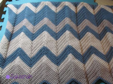 A Couple of Crochet Chevron Baby Blankets - Knit Crush