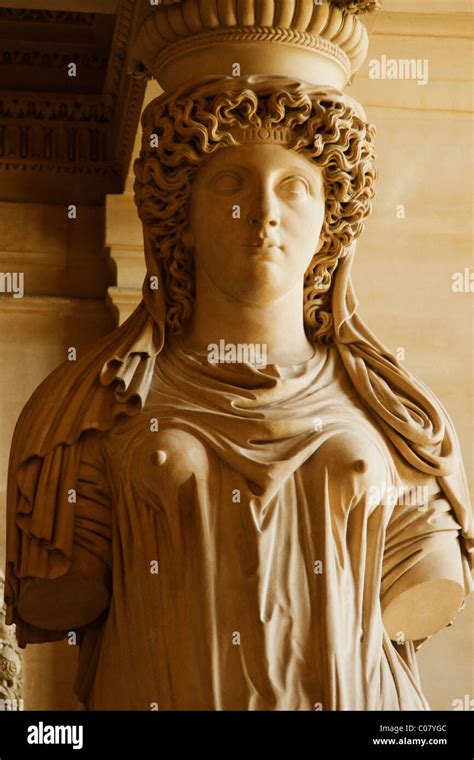 Woman's statue in a museum, Musee du Louvre, Paris, France Stock Photo - Alamy