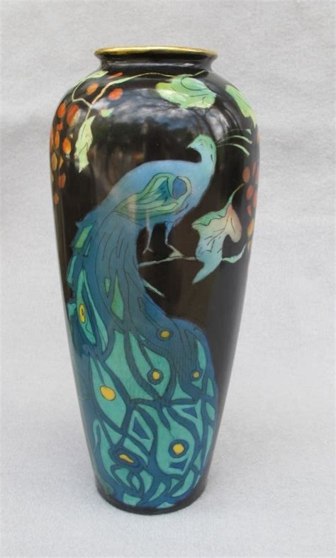 Peacock Vase | Collectors Weekly